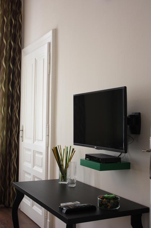 Walton Prime Apartment บูดาเปสต์ ภายนอก รูปภาพ