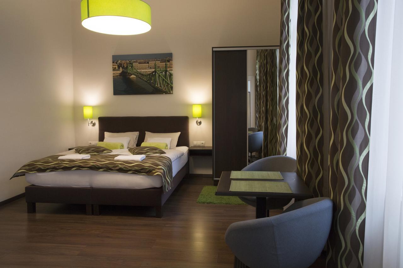 Walton Prime Apartment บูดาเปสต์ ภายนอก รูปภาพ